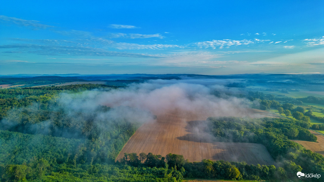 Párás reggel.