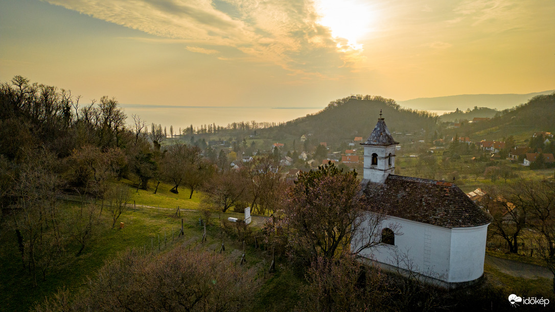 Szőlőhegyi Szentháromság Kápolna