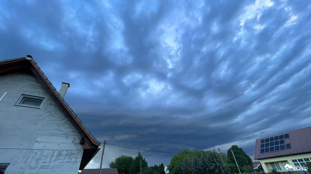 Észlelési fényképek