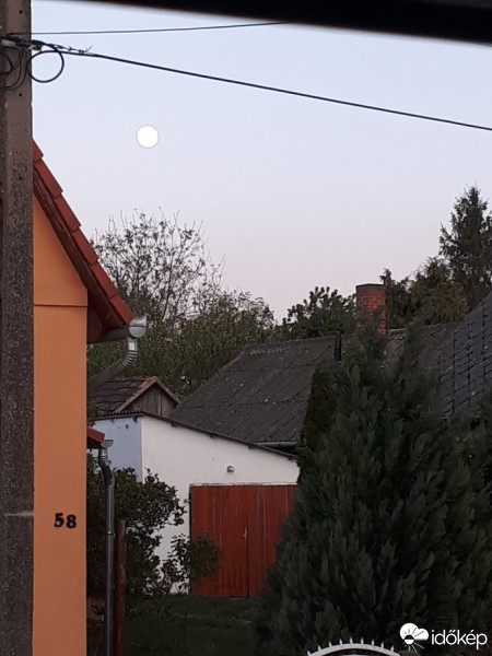 Észlelési fényképek