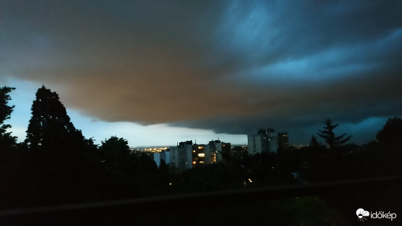 Észlelési fényképek