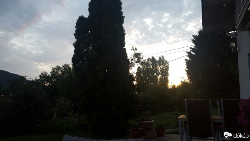 Észlelési fényképek