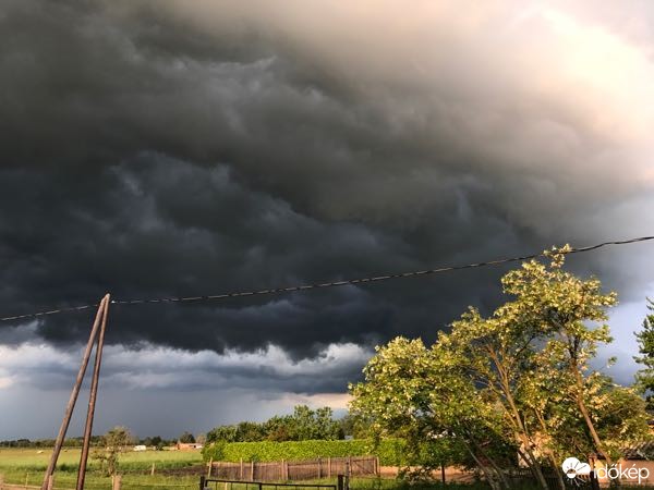 Észlelési fényképek