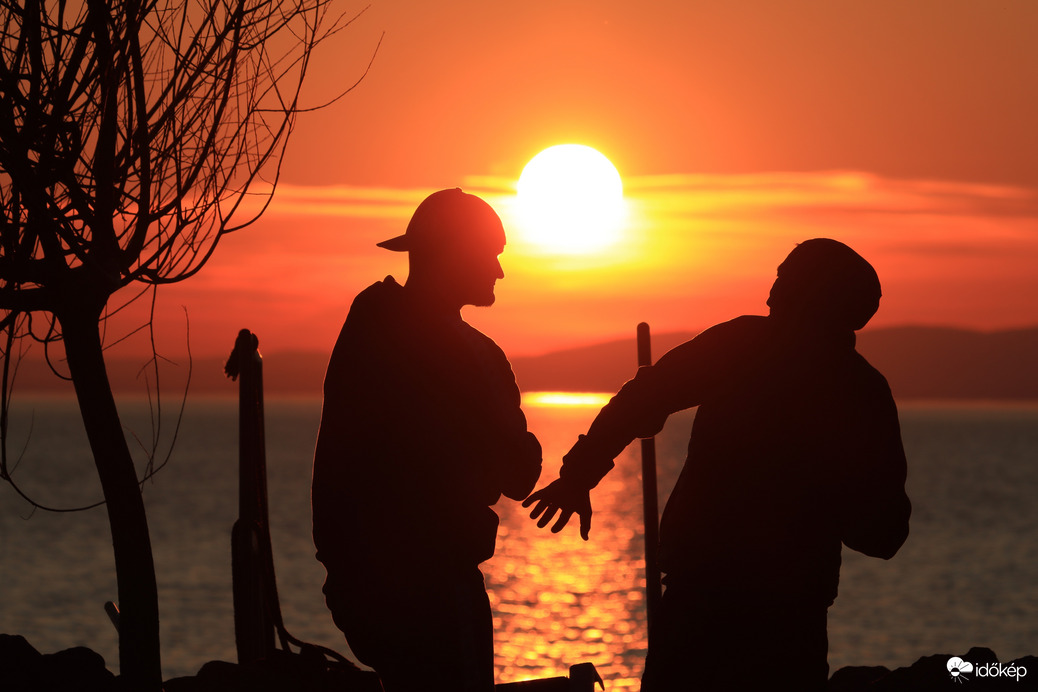 FEBRUÁR UTOLSÓ NAPLEMENTÉJE HAVER!