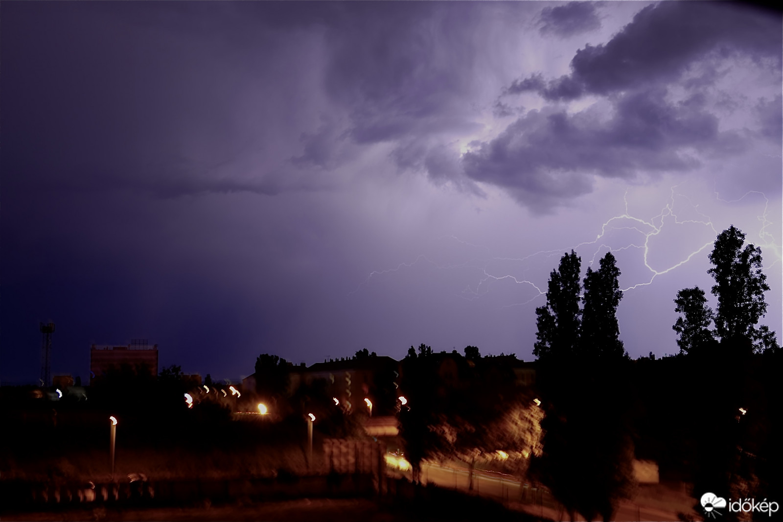 Észlelési fényképek