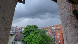 A 4. emelet elesett. 