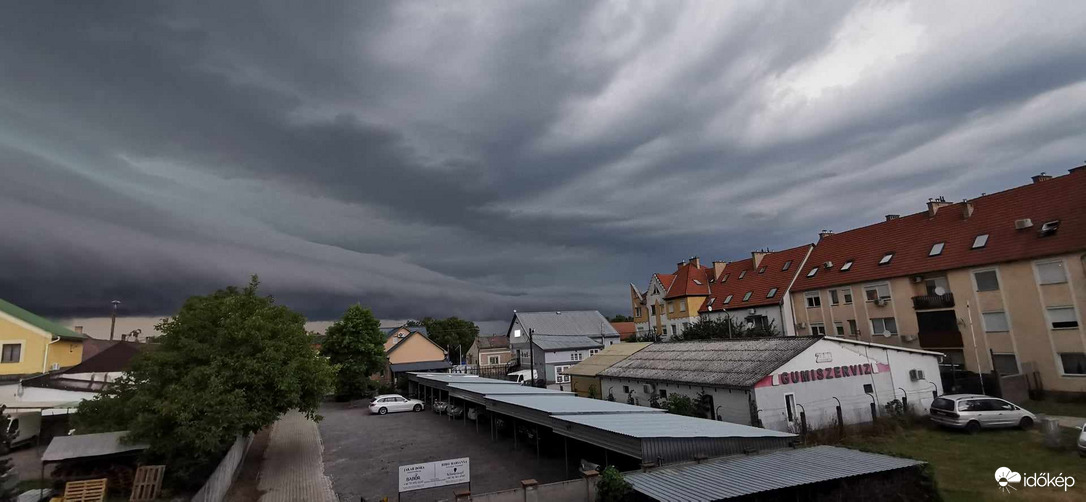 Észlelési fényképek