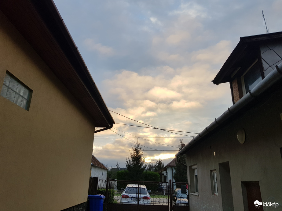 Észlelési fényképek