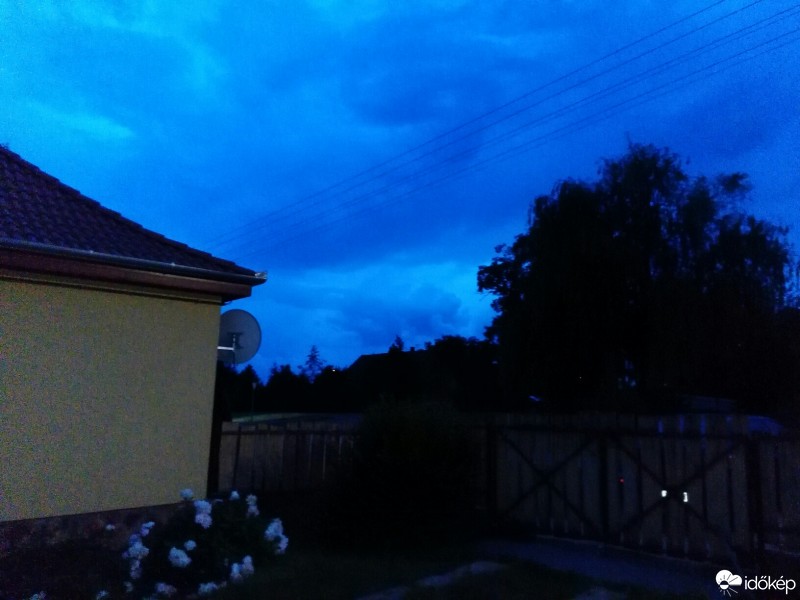 Észlelési fényképek