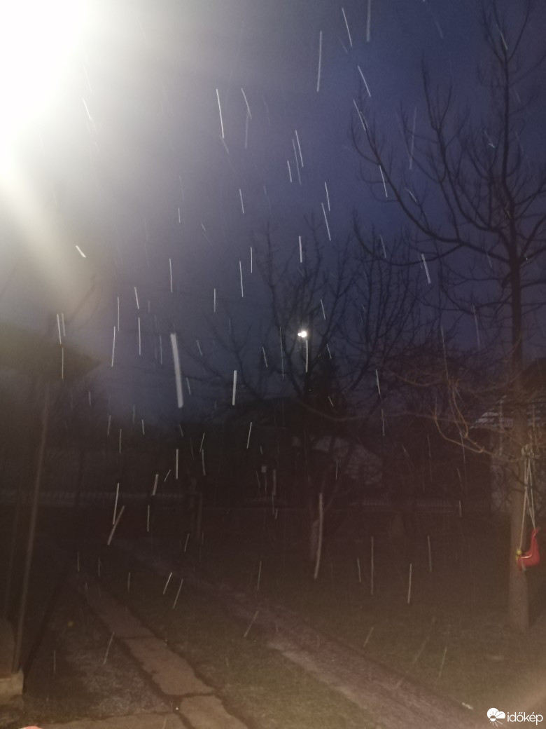 Észlelési fényképek