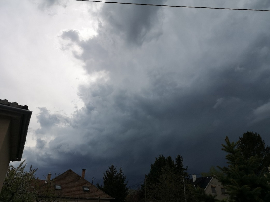 Észlelési fényképek