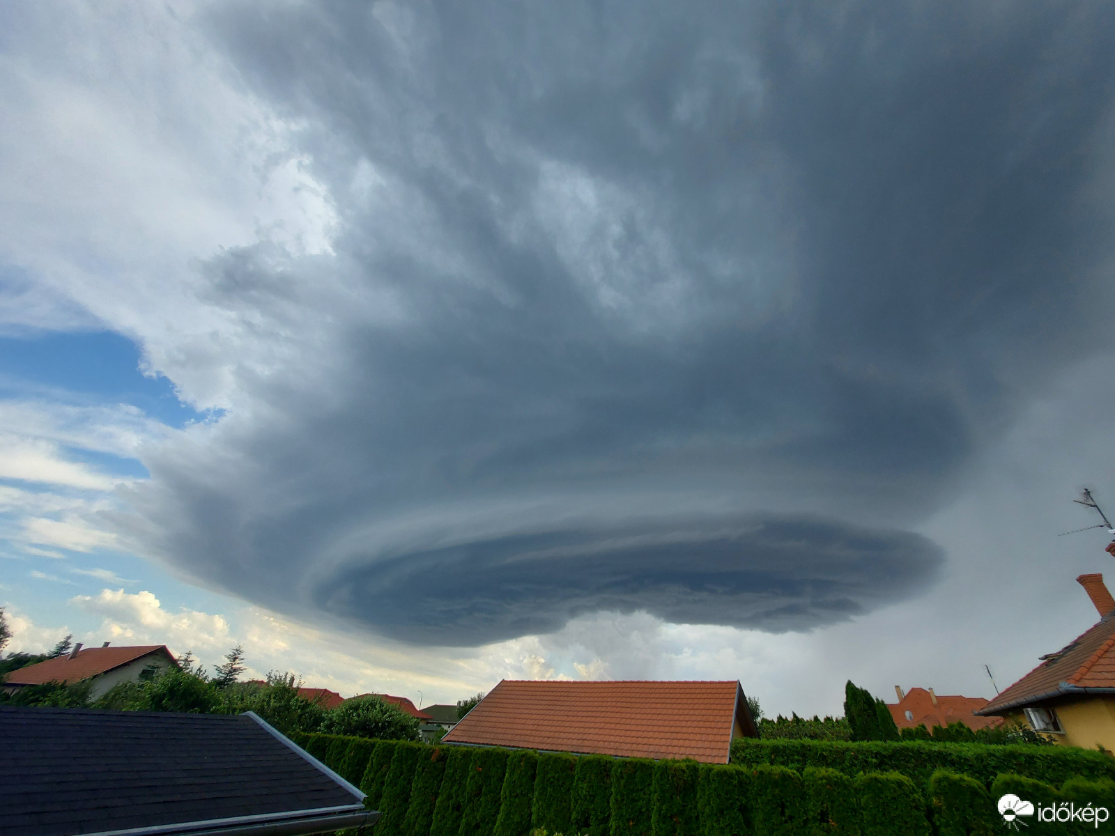 Észlelési fényképek