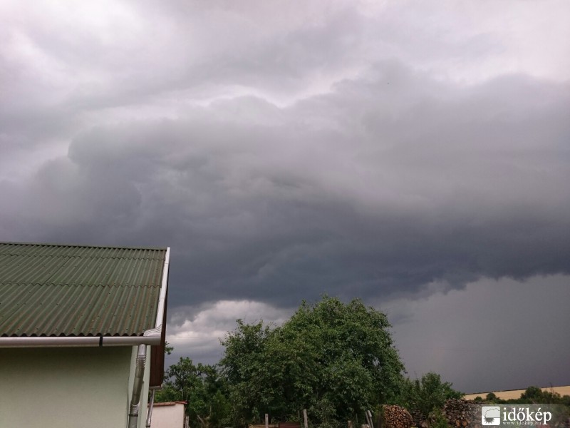 Észlelési fényképek