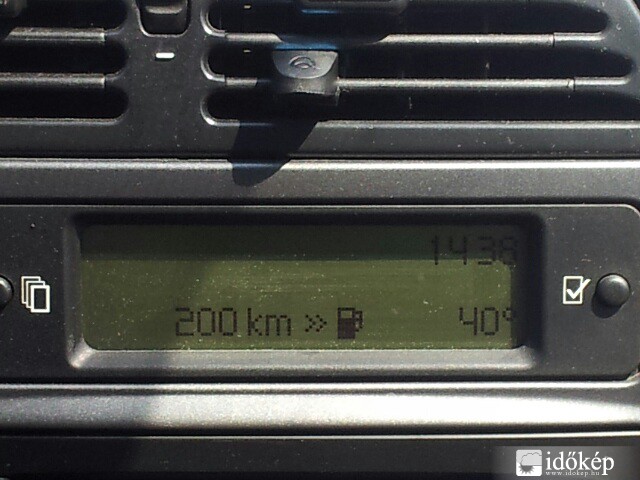 Észlelési fényképek