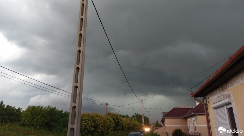 Észlelési fényképek