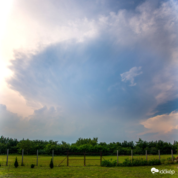 Észlelési fényképek