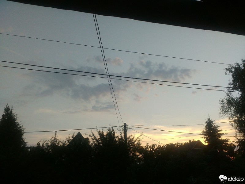 Észlelési fényképek