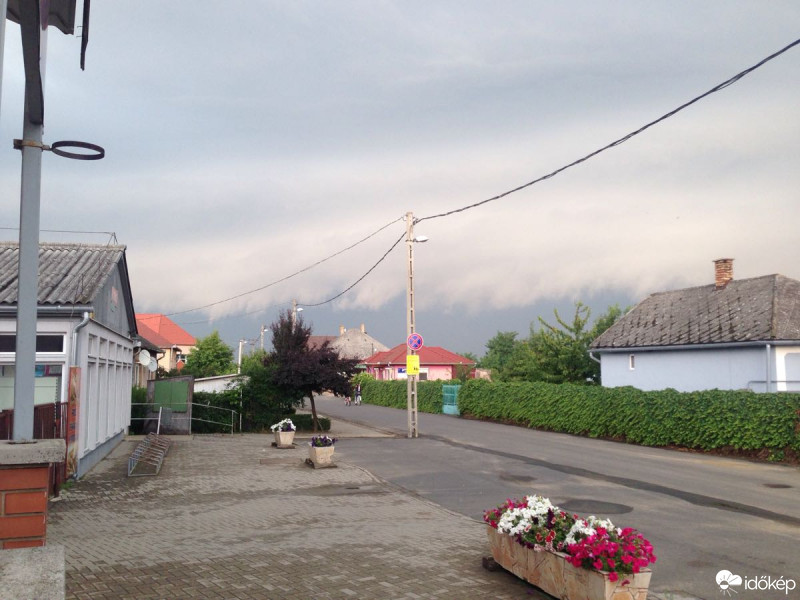 Észlelési fényképek