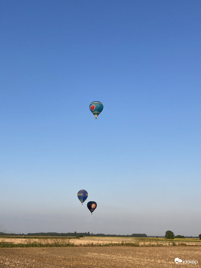 Észlelési fényképek