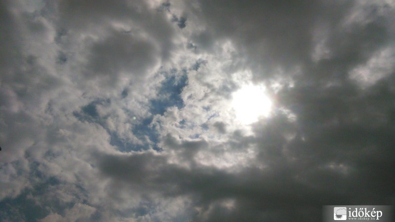 Észlelési fényképek