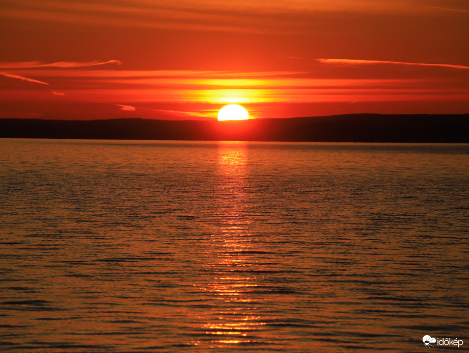 Aranyórás Napkelte a Badacsonyon