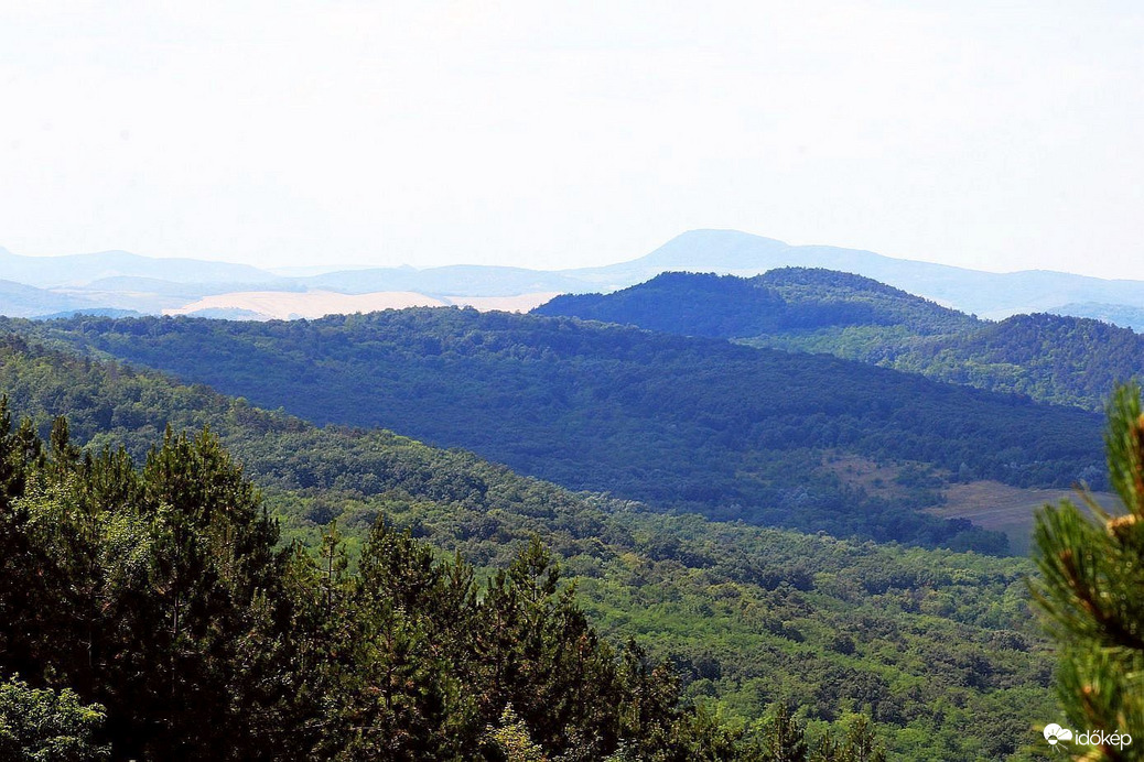 Hegyvonulatok