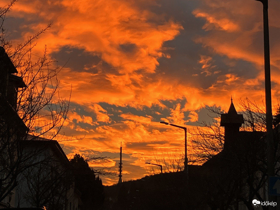 Észlelési fényképek