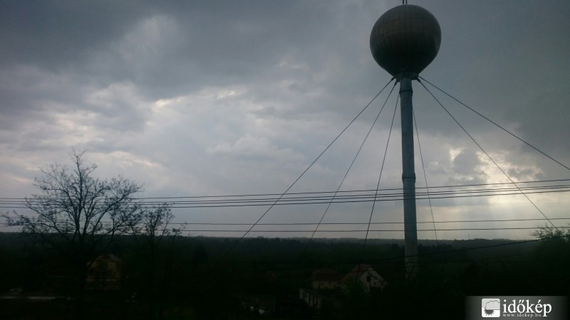 Észlelési fényképek