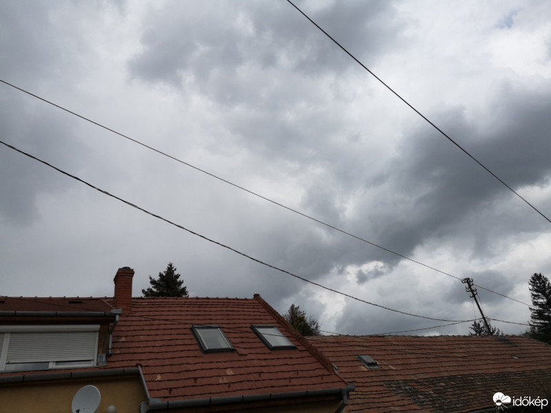 Észlelési fényképek