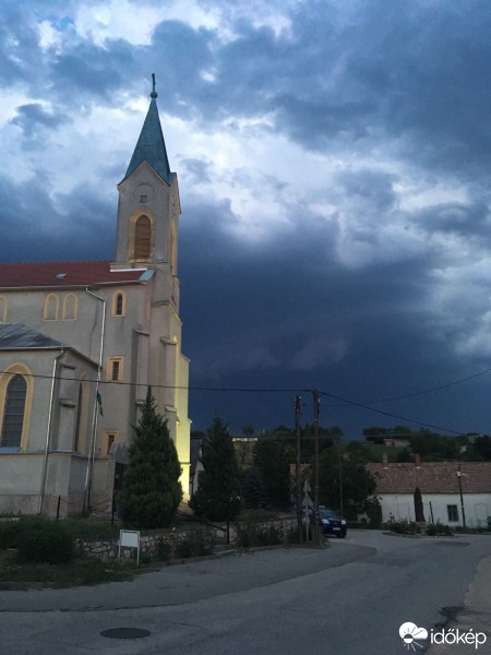 Észlelési fényképek