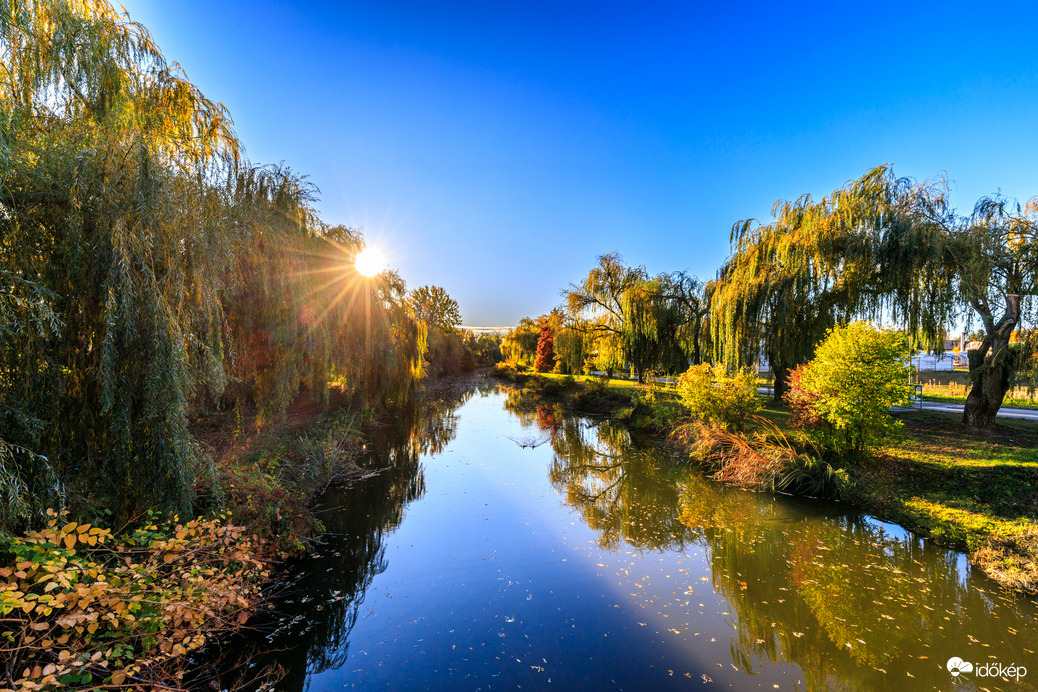 Reggel a Holt-Marosnál