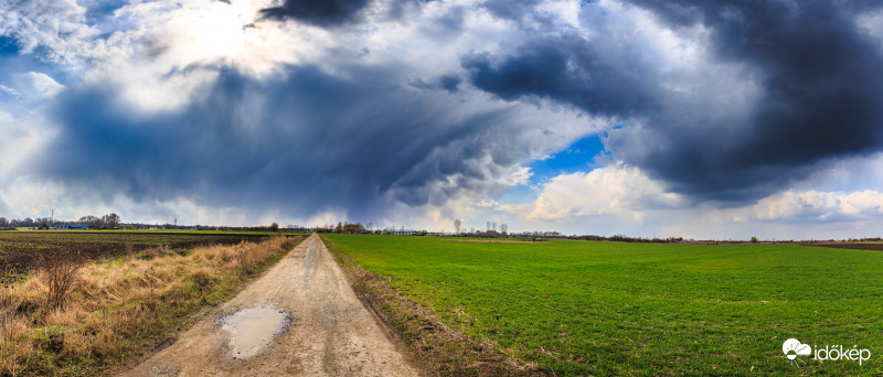 Hózáporok kísérik utam