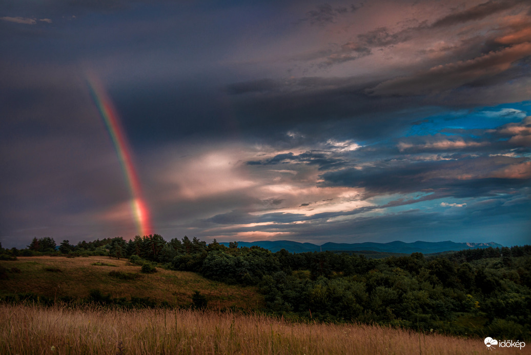 Bükk hegység szivárvánnyal 