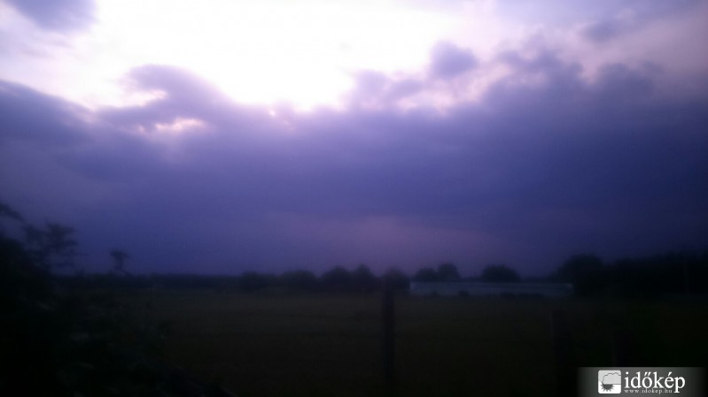 Észlelési fényképek