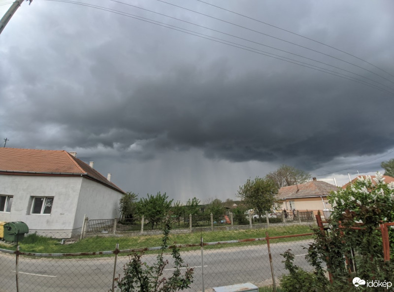 Észlelési fényképek