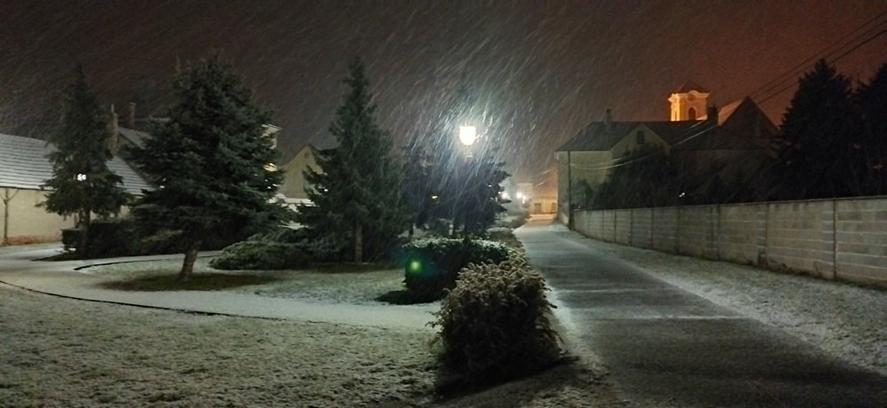 Észlelési fényképek