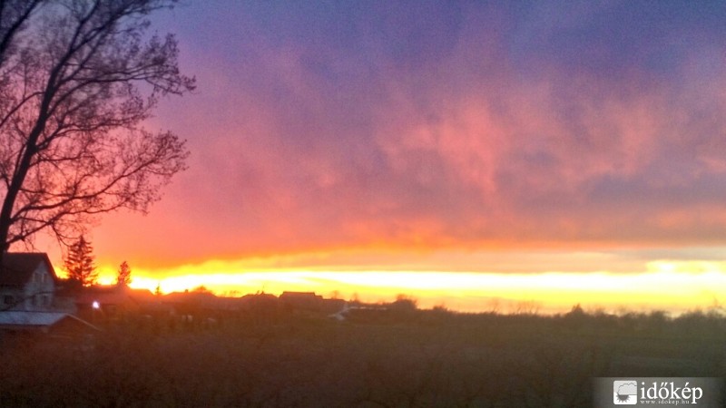 Észlelési fényképek