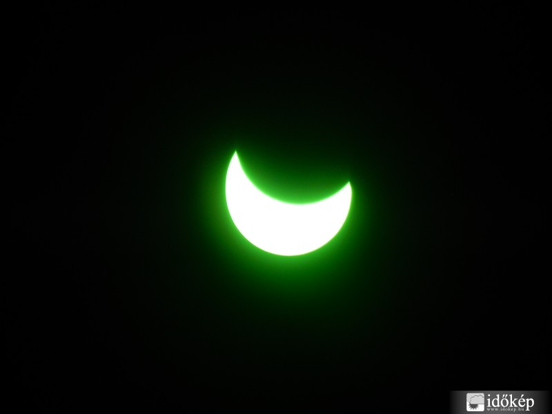 Részleges napfogyatkozás