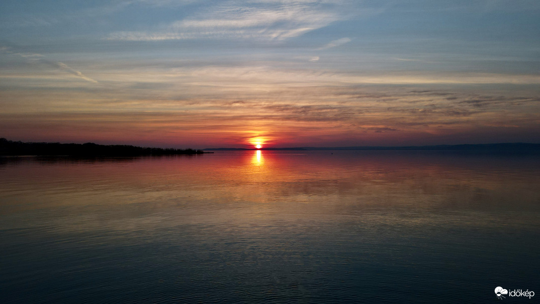 Vasárnapi szépséges naplemente Siófokról