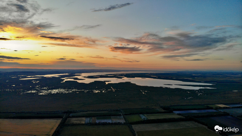 A Fertő-tó madártávlatból