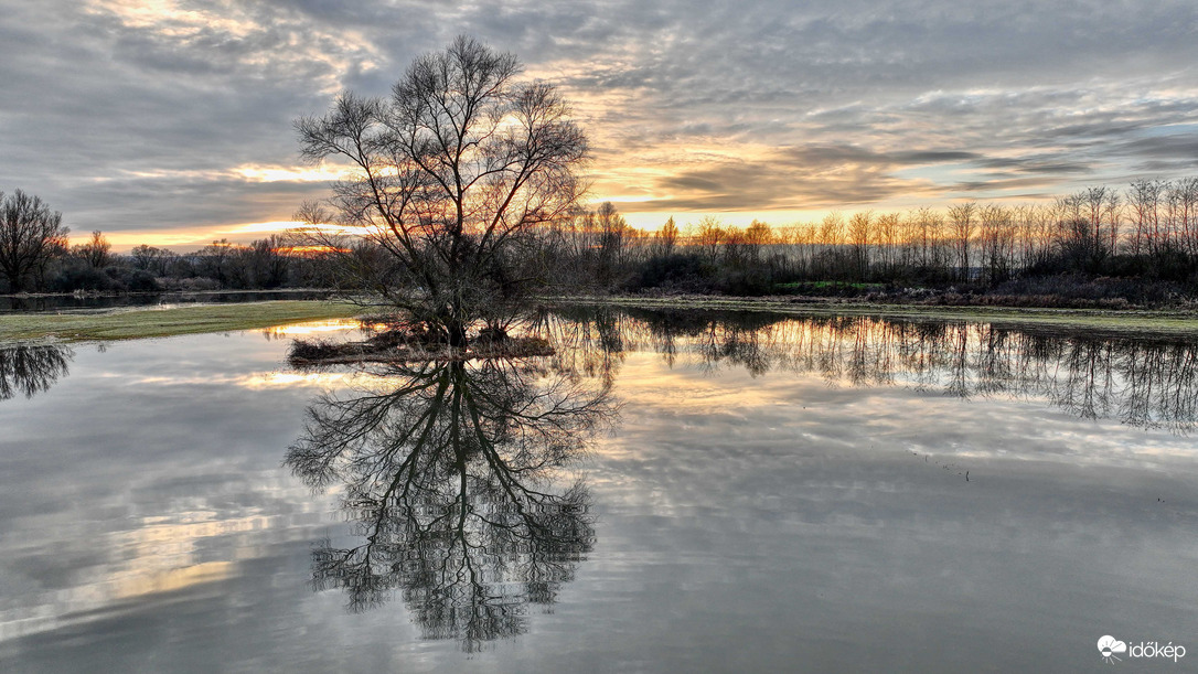 Ipolyvarbó melletti rétek