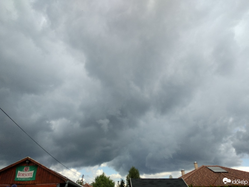 Észlelési fényképek