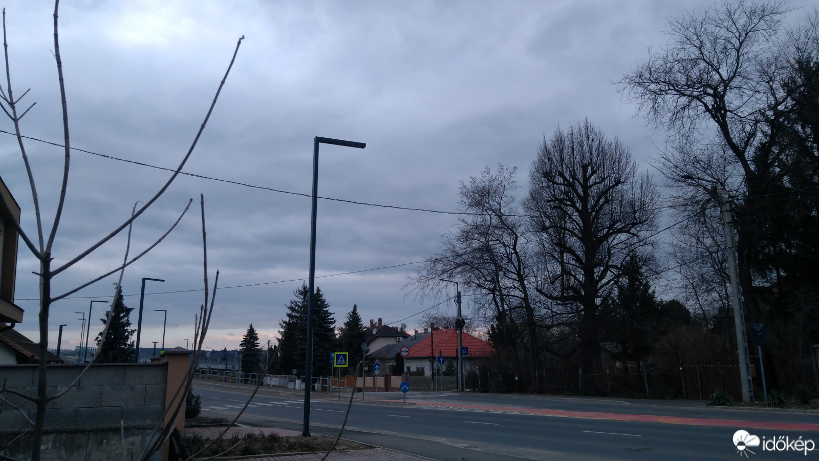 Észlelési fényképek