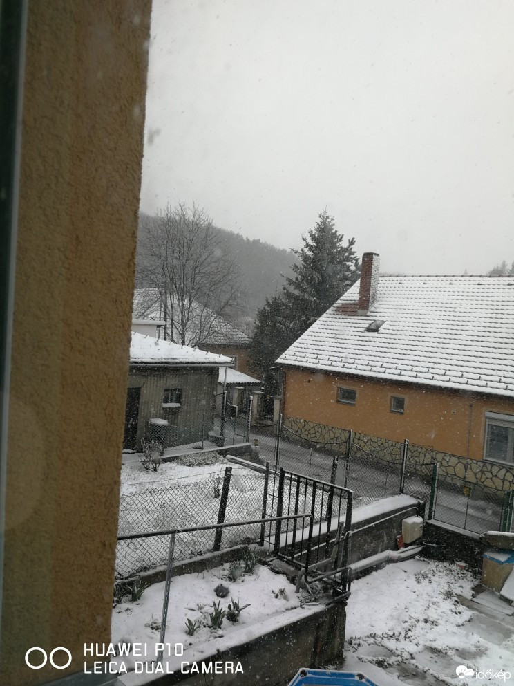 Észlelési fényképek