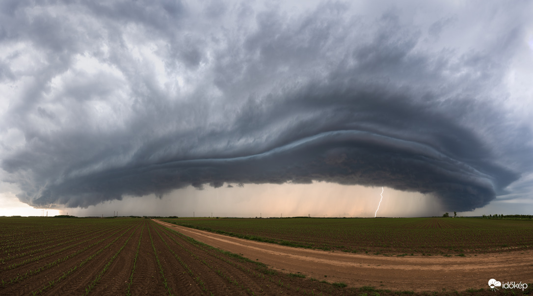 vyharcyclone fotója