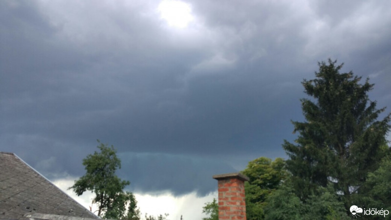 Észlelési fényképek