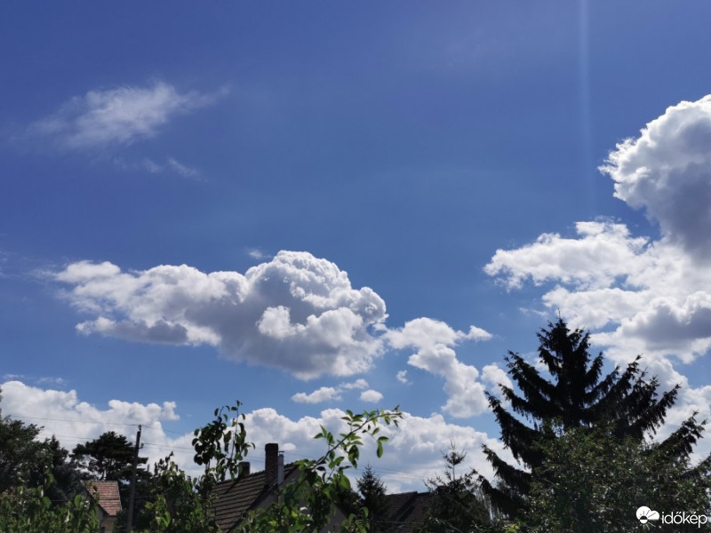 Észlelési fényképek