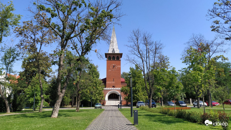 Pestszentlőrinc-Kossuth téri Református Egyházközség temploma