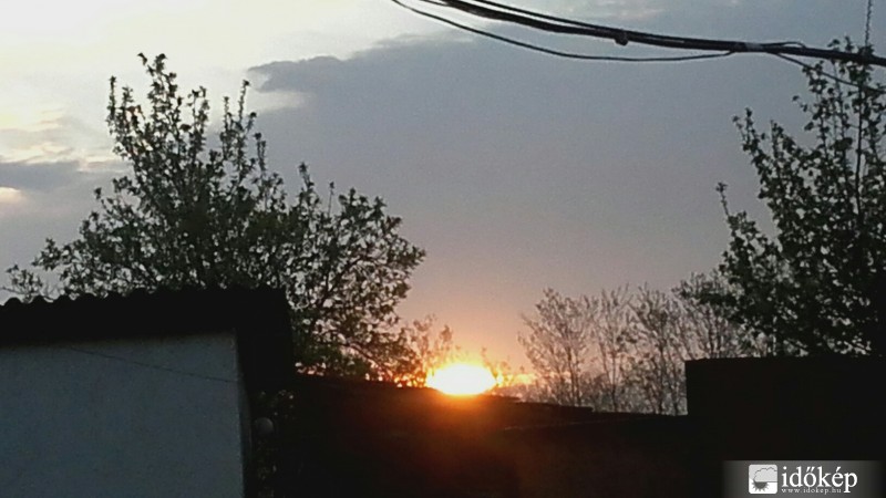 Észlelési fényképek