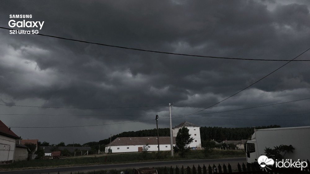 Észlelési fényképek